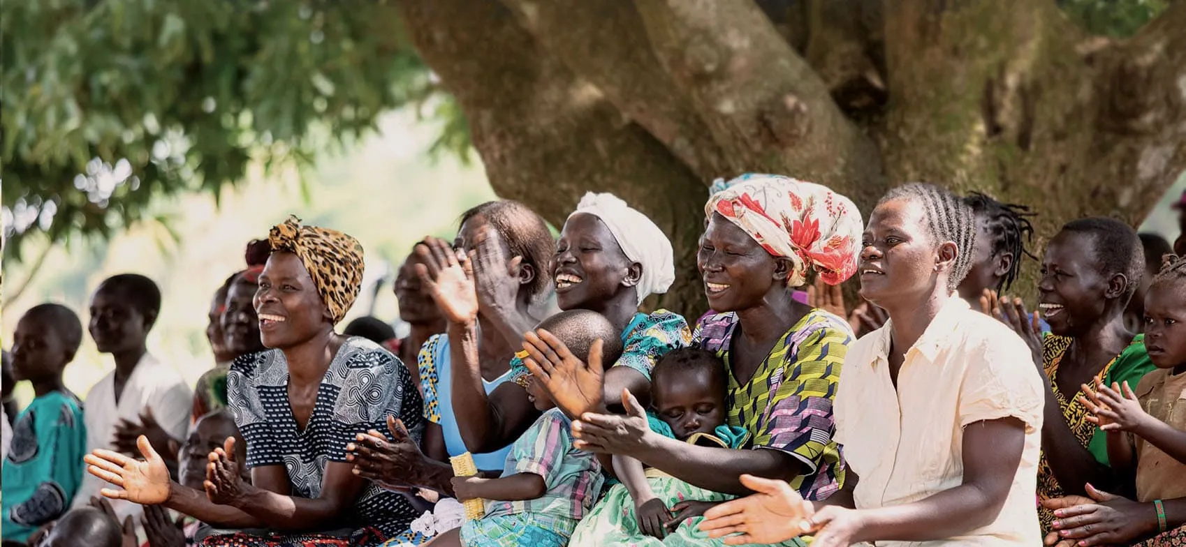 Mango_tree_web Women under tree